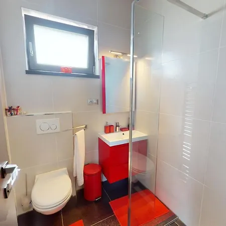 Golf Pool Villa Sajdikove Humence