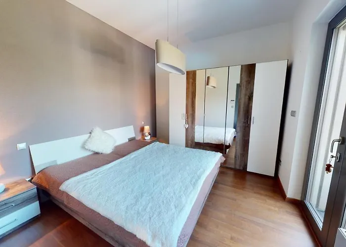 Golf Pool Villa Sajdikove Humence